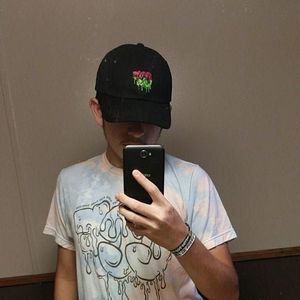 Meet your Posher, Felipe